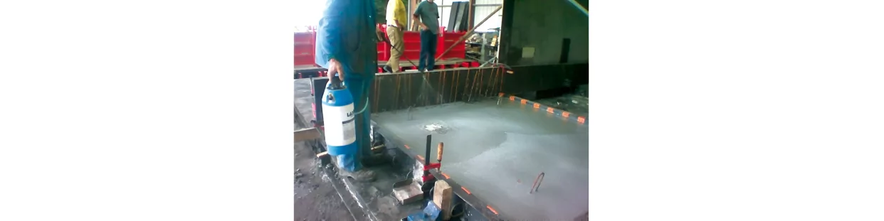 Produit de cure pour dalle béton